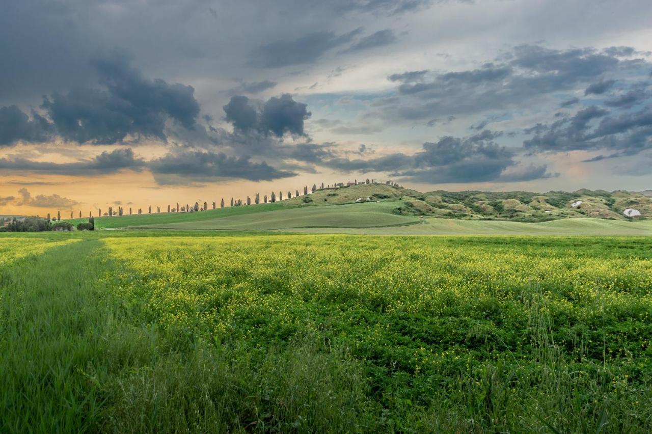 Tuscany Balcony: Crete Senesi Casetta Exterior foto